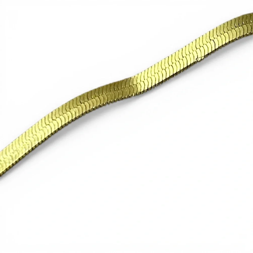 Madewell Herringbone Chain Necklace in Vintage Gold - Picture 8 of 10